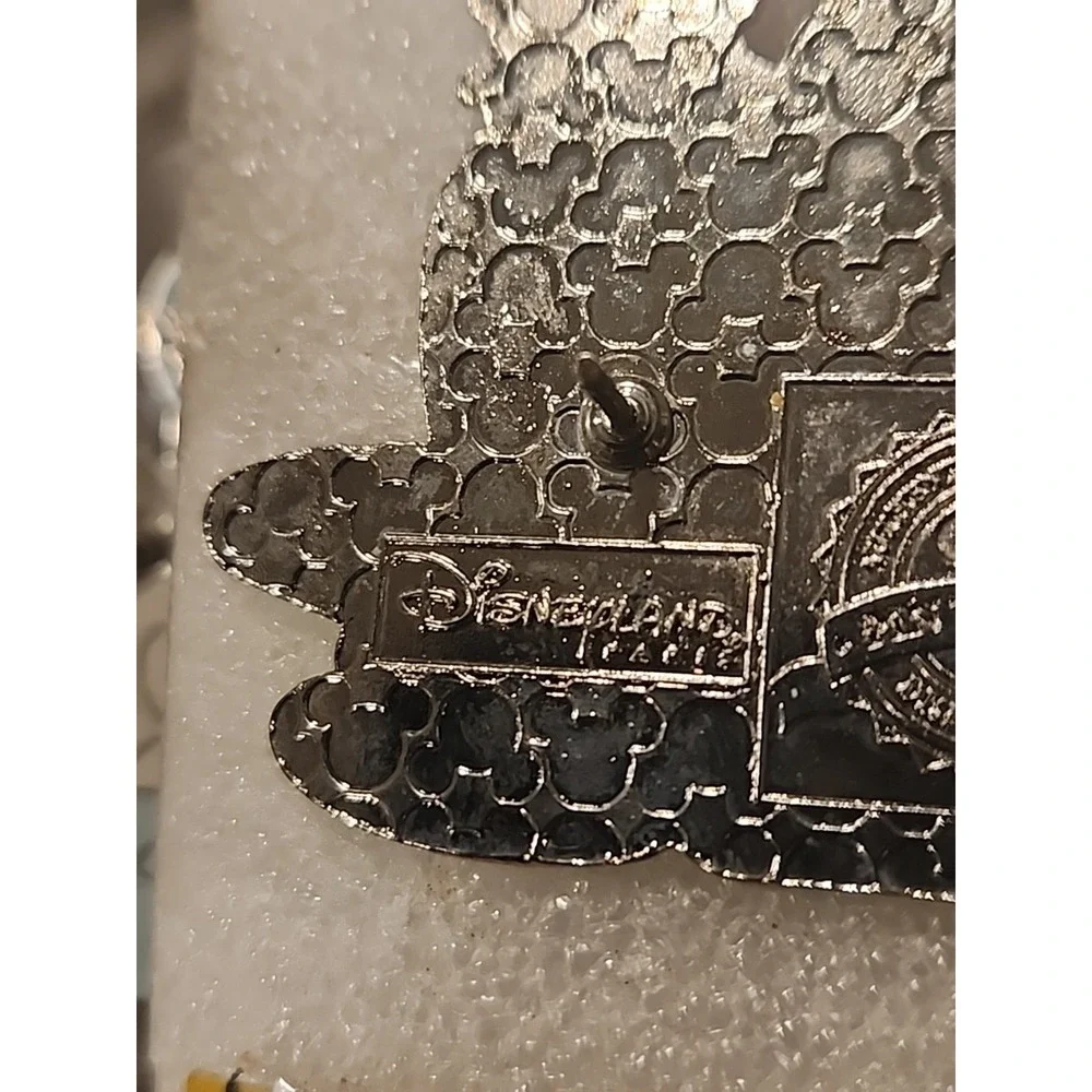 Disney Pin Chip Dale Clarice Tiger‎ Lily Hook PARIS DLP Artist Proof AP 110502